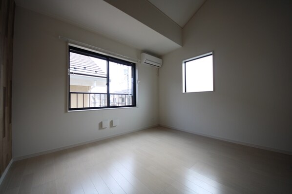 エルヴールIIの物件内観写真